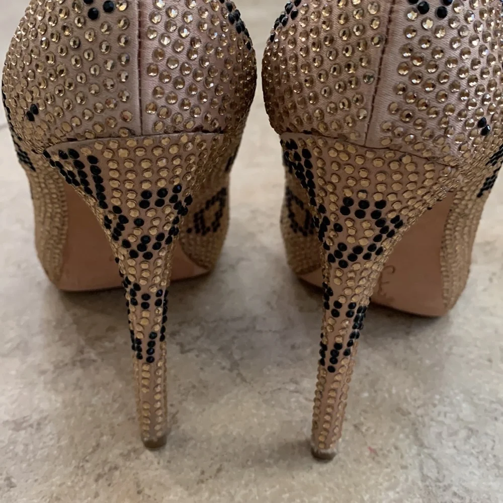 Platform Pumps - Picture 3 of 7